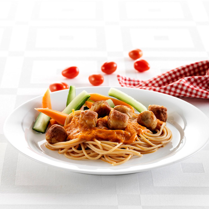 Kyllingefars - Kyllingeboller i tomatsauce