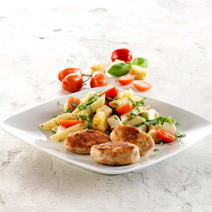 Kyllingefars - Minifrikadeller med pastasalat