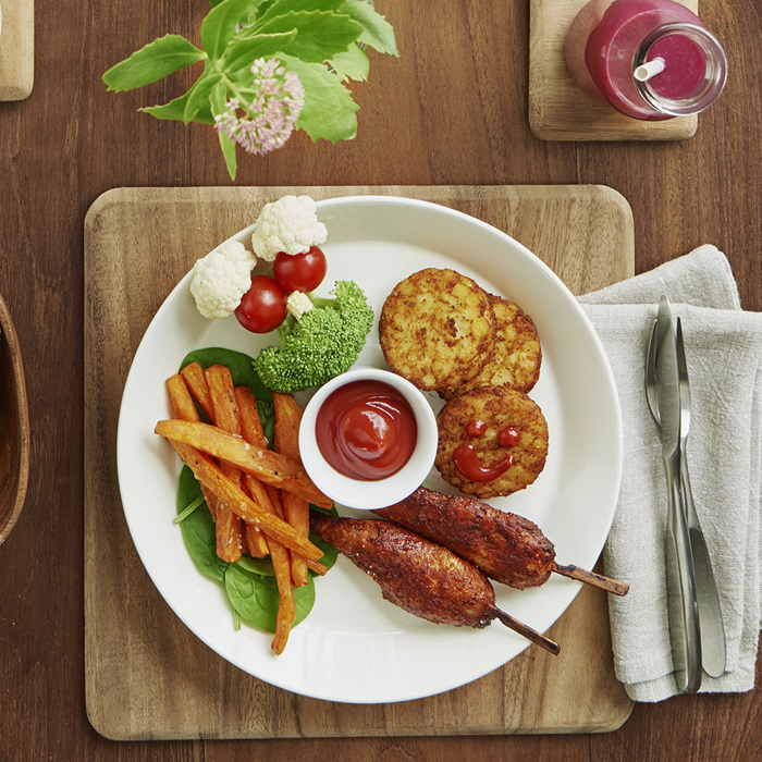 Inderfilet på spyd med kartoffelrösti, gulerodsfritter og gnavegrønt